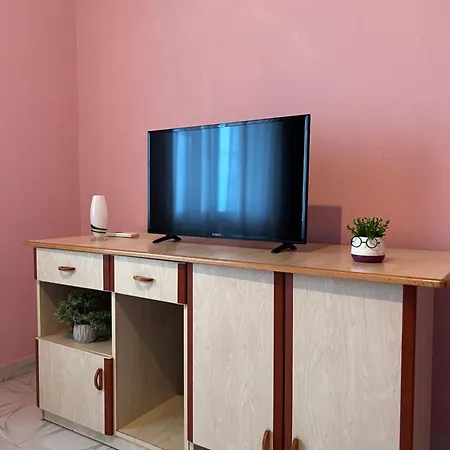 Apartmán Private In Haxhialiu