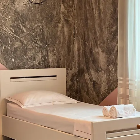 Private In Haxhialiu