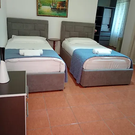 Appartamento Private In Haxhialiu