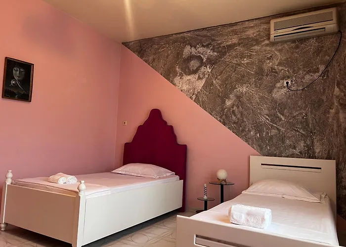 Private In Haxhialiu