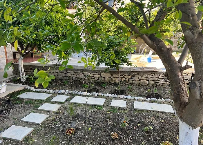 Private In Haxhialiu